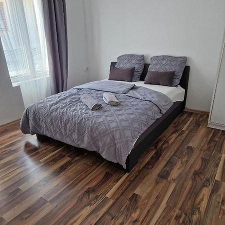 Tifani Apartman Keszthely Zewnętrze zdjęcie