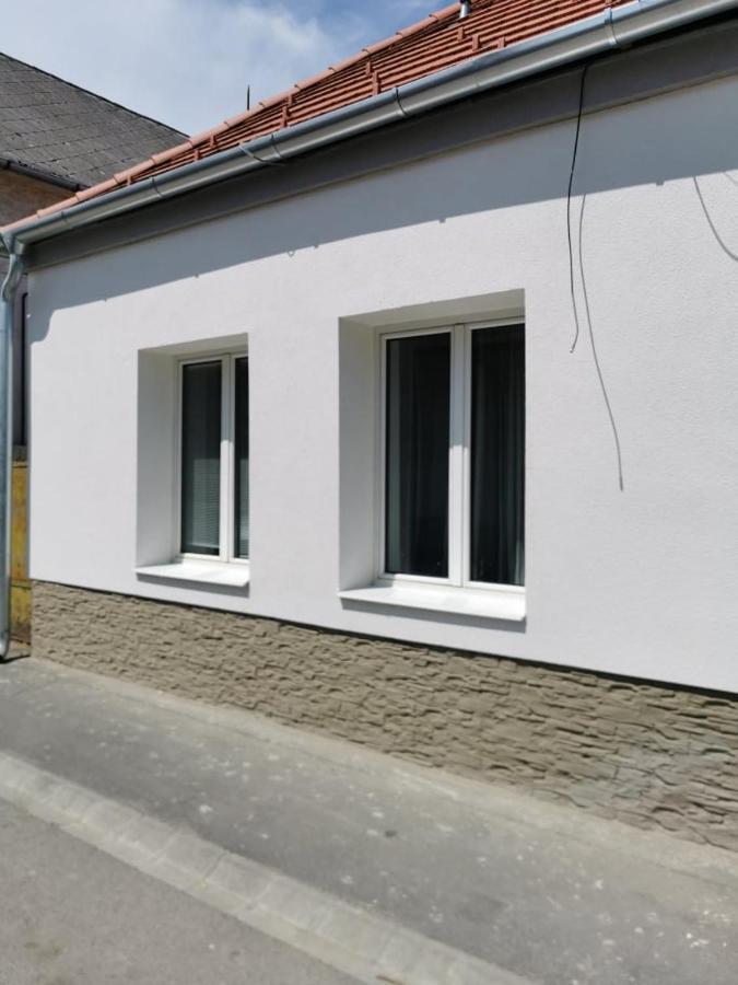 Tifani Apartman Keszthely Zewnętrze zdjęcie
