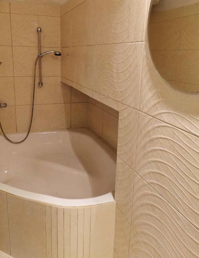 Tifani Apartman Keszthely Zewnętrze zdjęcie